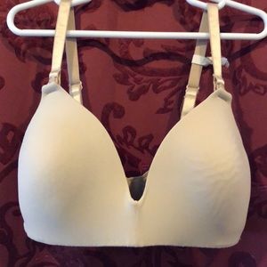 Nursery bras